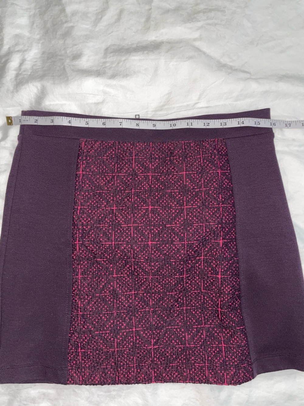 Mini skirt - Picture 3 of 5